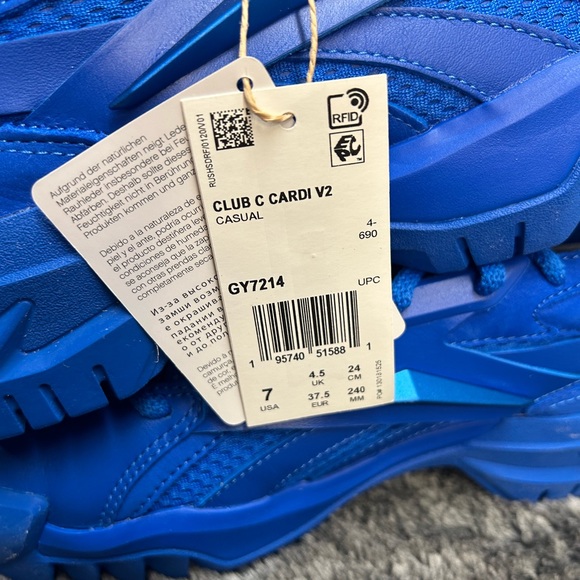 Cardi B x Reebok Club C V2, Size 7 Women's, Vital Blue, NWT - Picture 5 of 7